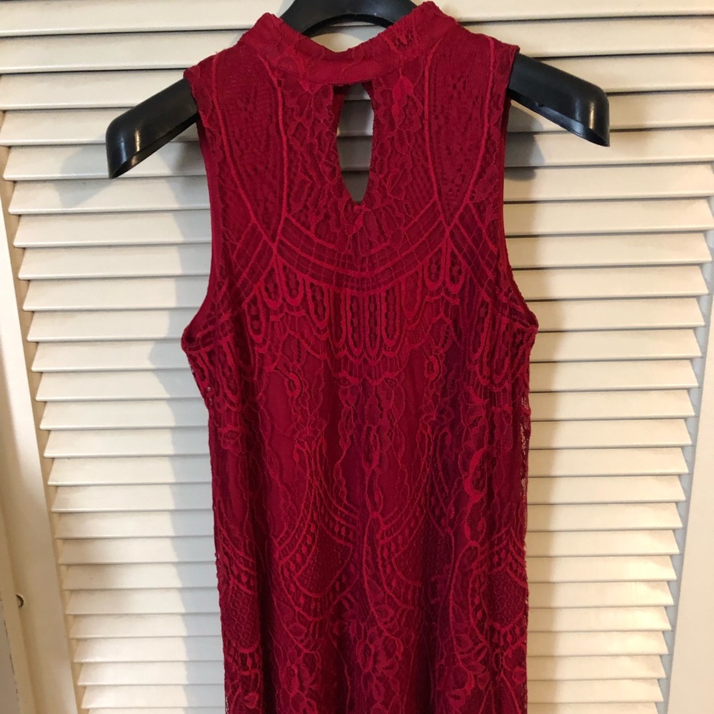 Deep Red Lace Sleeveless Mini Dress, size Medium